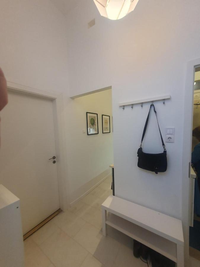 Petofi Apartment With Air Condition Boedapest Buitenkant foto