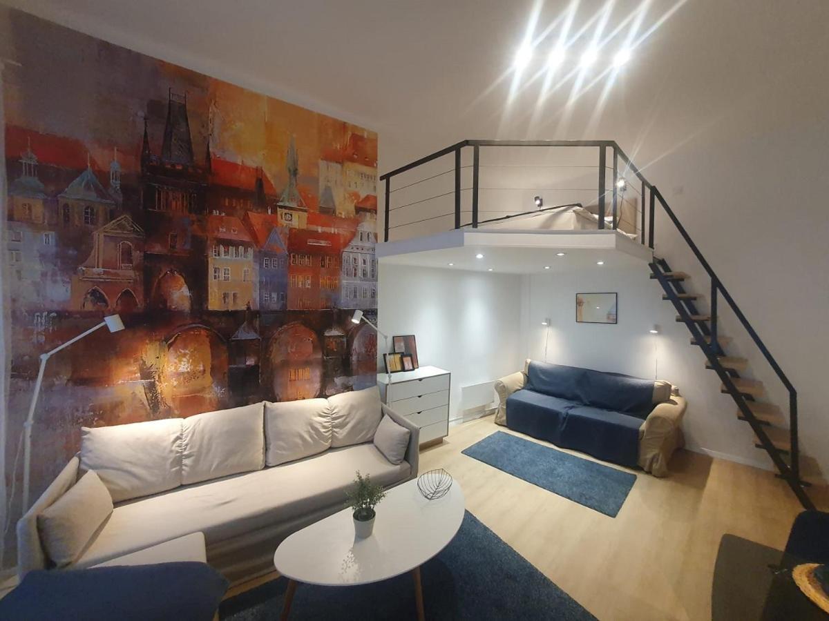 Petofi Apartment With Air Condition Boedapest Buitenkant foto