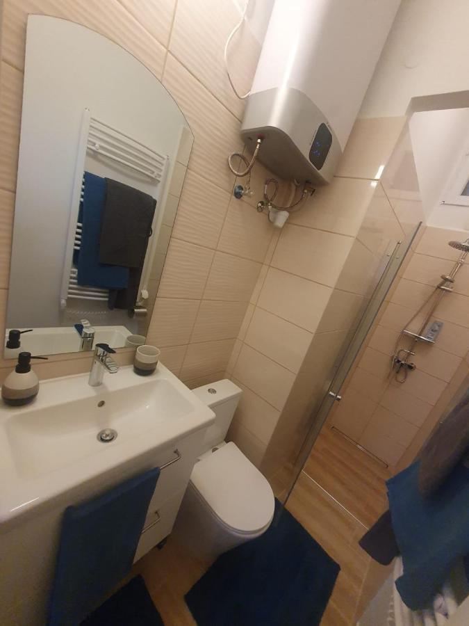 Petofi Apartment With Air Condition Boedapest Buitenkant foto